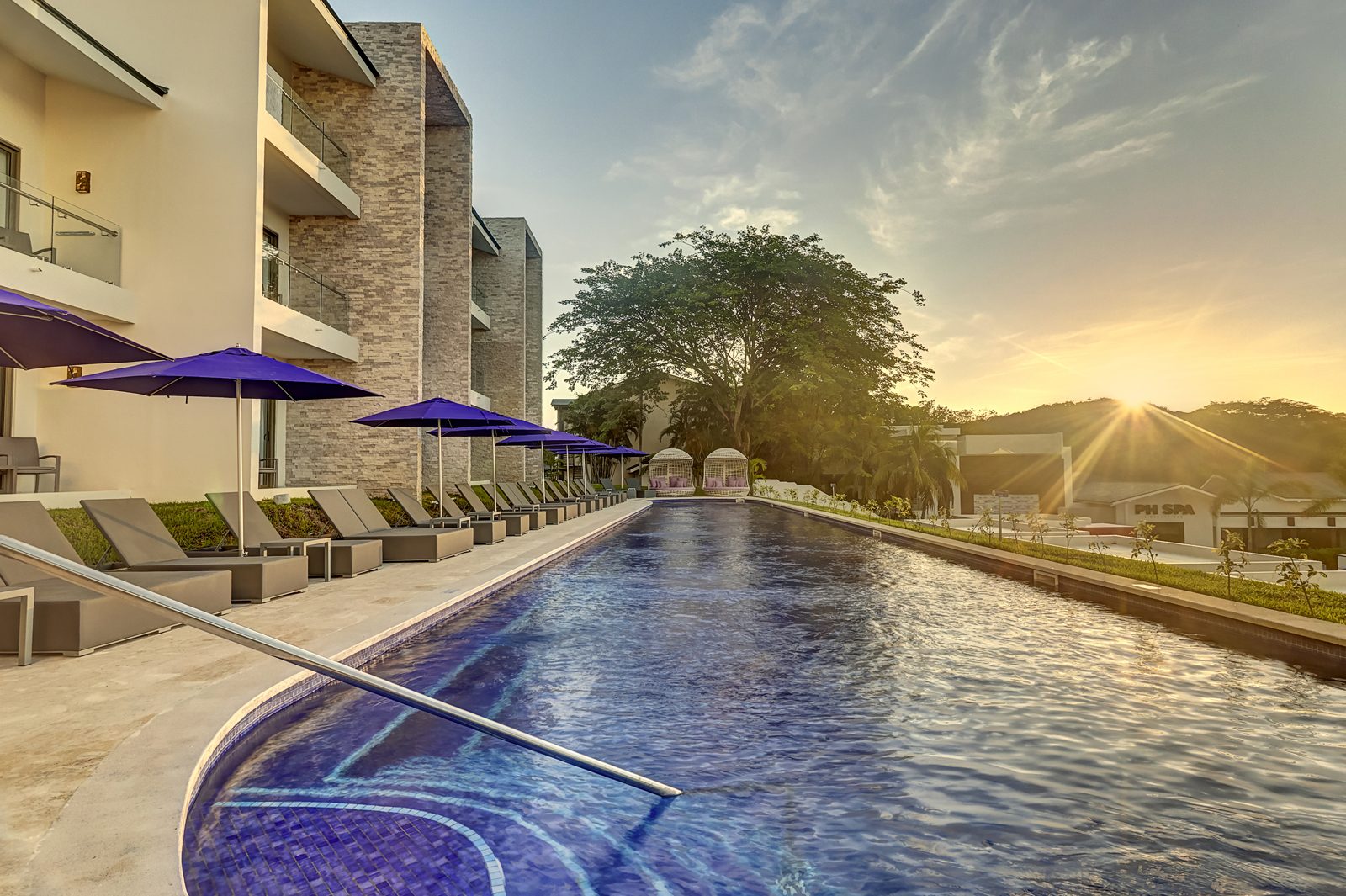 Planet Hollywood Costa Rica by Royalton, An Autograph Collection Resort